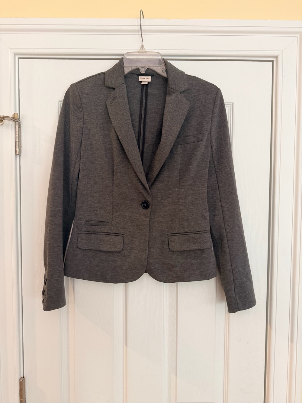 Ladies Size XS "Merona" Dark Gray Single-Button Ponte Blazer GUC
